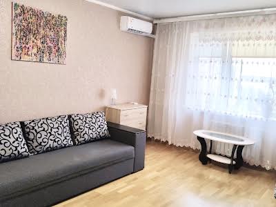 квартира за адресою Чорнобильська вул., 10