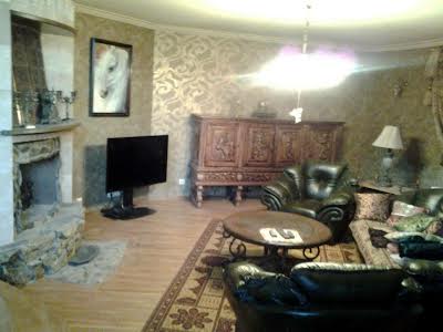 будинок за адресою Озерна вул., 5