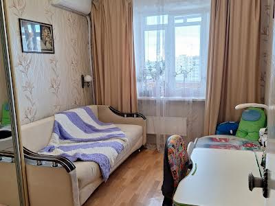 квартира по адресу Полтавская ул., 63