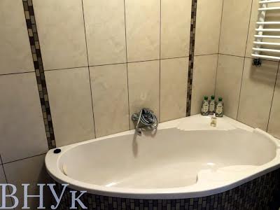 квартира за адресою Симона Петлюри вул. (), 3е