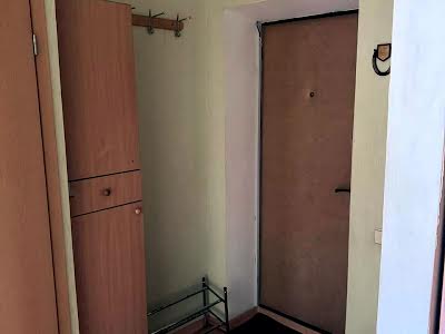квартира за адресою Кирило-Мефодіївська вул., 7