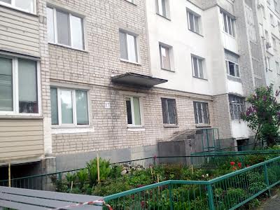 квартира за адресою Героїв Десантників вул., 1