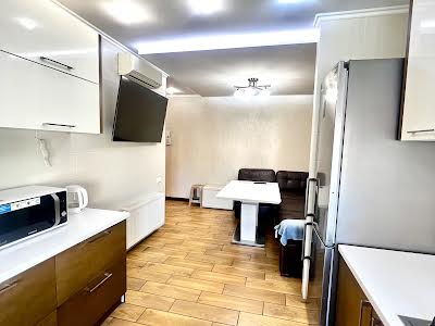 квартира за адресою Чорновола вул., 29