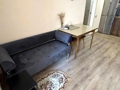 квартира за адресою Михайла Максимовича вул. (Онуфрія Трутенка), 26-Б