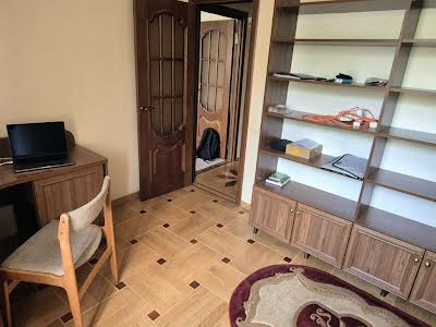 квартира по адресу Героев УПА ул., 40