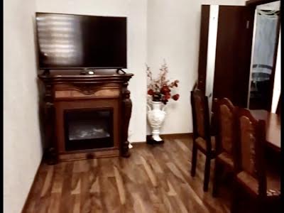 квартира за адресою Перлинна вул., 5