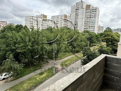 квартира за адресою Польова вул., 73