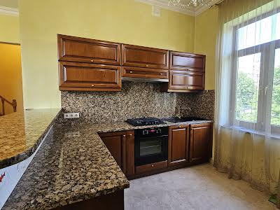 квартира за адресою Михайла Бойчука вул. (Кіквідзе), 3