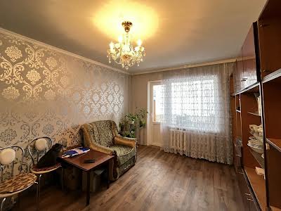 квартира по адресу Степана Бандери, 22/2