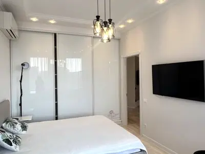 квартира за адресою Генуезька вул., 5