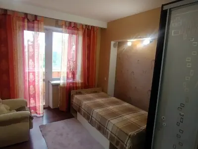 кімната за адресою Миколи Ушакова вул., 8
