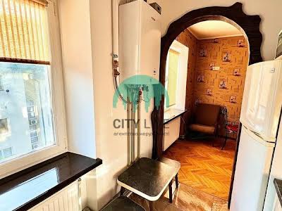квартира по адресу Степана Бандеры ул., 6