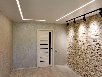 квартира за адресою Дніпробудівська, 27