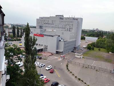 квартира за адресою Героїв Космосу вул., 7