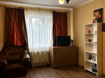 квартира по адресу Вишнева ул., 1
