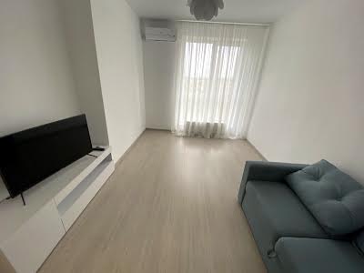 квартира за адресою Соборна вул., 126/16