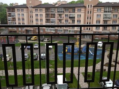 квартира за адресою Метрологічна вул., 25