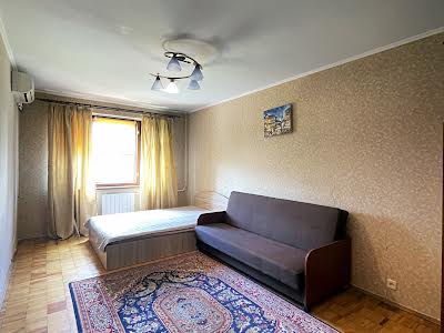 квартира по адресу Киев, Патриарха Мстислава Скрипника ул., 15