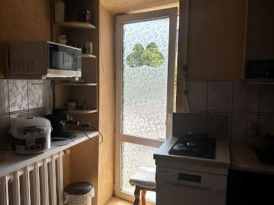 квартира за адресою Євгена Коновальця вул. (), 23
