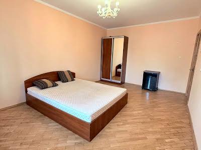 квартира за адресою Петра Григоренка просп., 7а