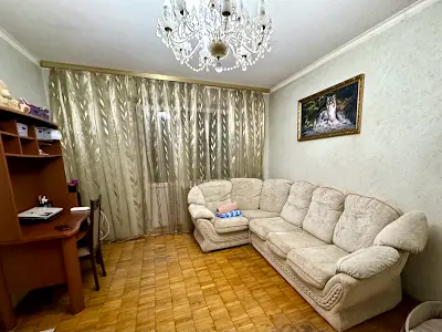 квартира за адресою Рональда Рейгана вул., 9-В