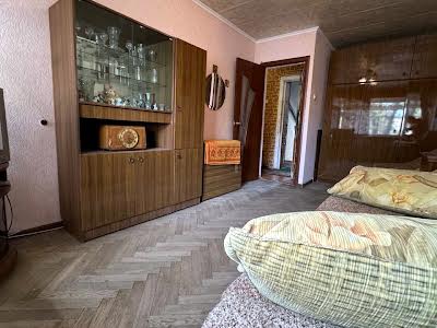 квартира за адресою Леонтовича вул. (Бєлінського), 8