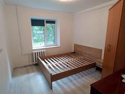 квартира по адресу Чернобыльская ул., 11
