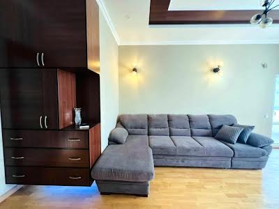 квартира по адресу Верховной Рады бульв., 14-Б