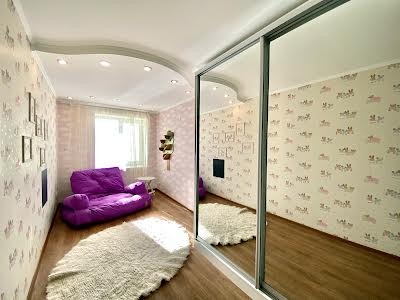 квартира по адресу 3я Слобідська, 51