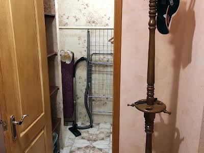 квартира за адресою Федора Ернста вул., 6