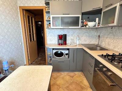 квартира за адресою Слобожанський просп. (Газети 