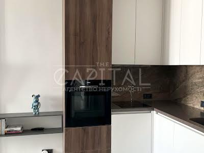 квартира за адресою Зарічна вул., 4