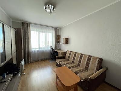 квартира за адресою Дениса Рачінського вул. (Комбінатна), 25а