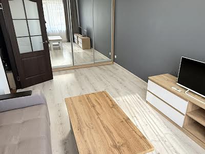 квартира по адресу Бориса Гмыри ул., 16