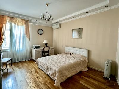 квартира по адресу Боричів Тік ул., 30