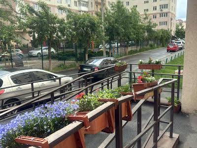 квартира за адресою Боголюбова вул., 4