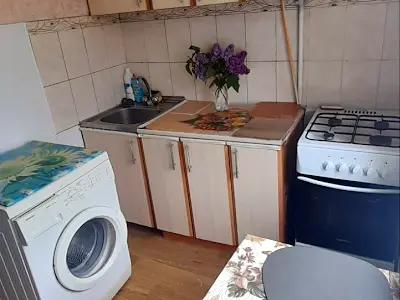 квартира за адресою Олексія Вадатурського вул. (Маршала Малиновського), 71