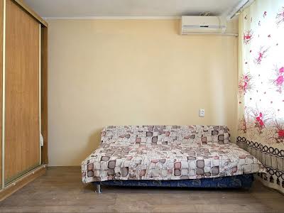 квартира за адресою Гарібальді вул., 2