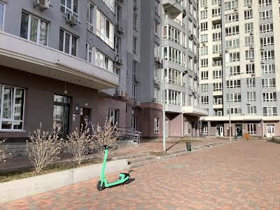 квартира за адресою Каховська вул., 62а