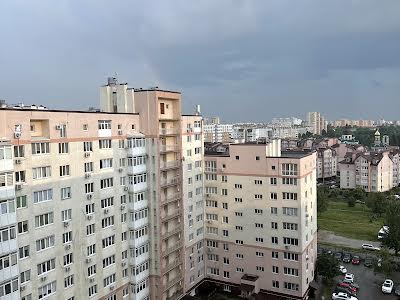 квартира за адресою Боголюбова вул., 4
