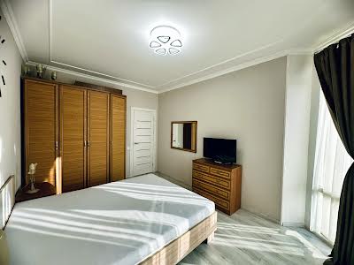 квартира за адресою Бишівська вул., 1
