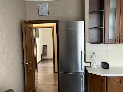 квартира за адресою Практична вул., 3