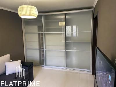 квартира за адресою Синьоозерна вул., 6-А