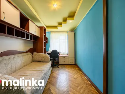 квартира за адресою Братів Дужих вул. (Володимира Комарова), 22