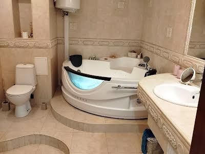 квартира за адресою Мілютенка вул., 25