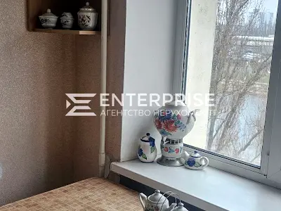 квартира за адресою Ентузіастів вул., 25