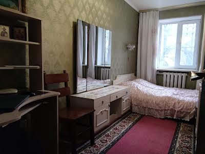 комната по адресу Тополёвая ул., 3