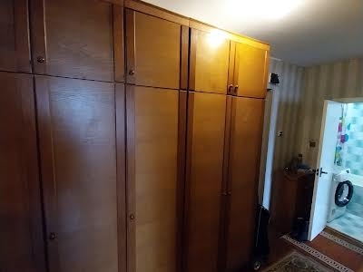 квартира за адресою Дніпровська наб., 13