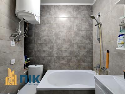 квартира за адресою Клавдіївська вул., 40в