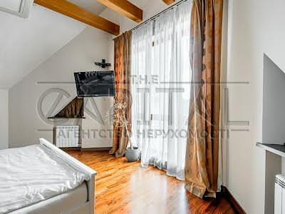 квартира за адресою Клінічна вул., 28